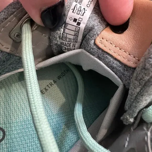 ECCO BIOM Hybrid 3 GTX Spikeless Golf Shoes Lace Up Women's Size 6 Yak Leather - Picture 10 of 11